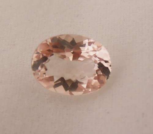 Natural Pink Morganite - SI1, 1.02 ct. - Oval