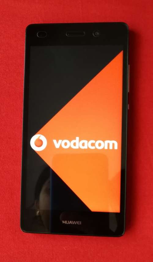 Huawei P8 Lite 16GB LTE - Black - Like a new ( Never Used)