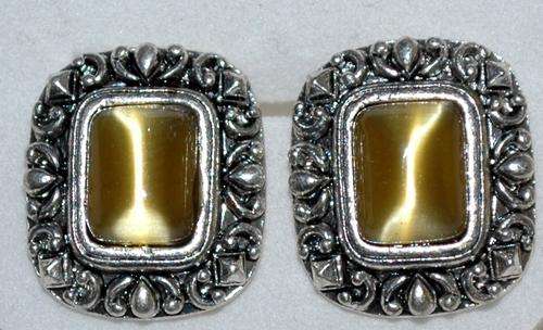 ***GORGEOUS TIBETAN SILVER EARRINGS IN AN ANTIQUE DESIGN***