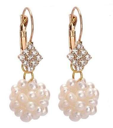 ***STUNNING AUTHENTIC FRESH WATER PEARL AND ROSE GOLD PLATED EARRINGS