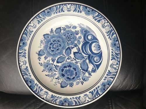 A Delfts Blue - Distel Wall Plate 28cm