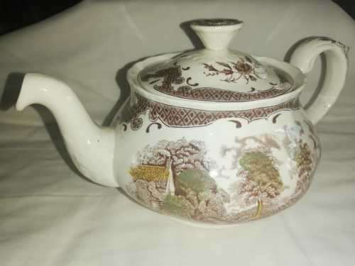 A Vintage W.H Grindley Staffordshire Tea Pot Made in England - Scenes After Constable