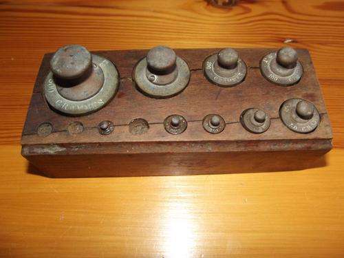 *** Vintage Brass Scale Weights in Original Box***