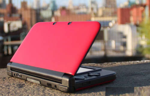 [BARGAIN] NINTENDO 3DS XL WITH CHARGER + 7 GAMES, ETC