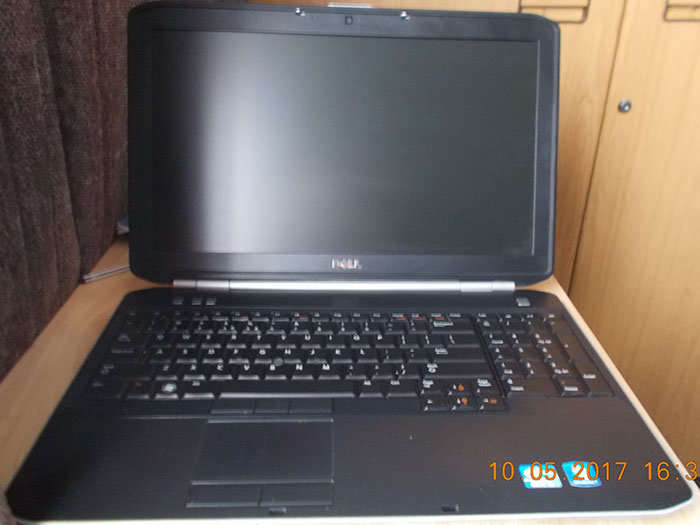 DELL E5520 15.6" CORE i5, 160GB HD, 4GB RAM, BUILT-IN 3G, WIN 7 PRO,CAM,BACKLIT KEYBOARD, DVD-RW ETC