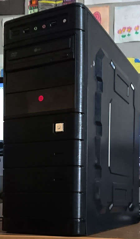 [BARGAIN] STYLISH DESKTOP PC CORE 2 CPU 6420, 2.13GHz, 2GB RAM, 160GB HD,  DVD, WIN VISTA BUS