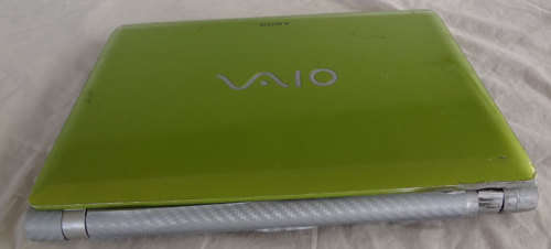 SONY VAIO Y SERIES VPCYB35AG, 320GB HD, 4GB RAM, AMD RADEON GRAPHICS, 13.3INCH , WIN 10 HOME, ETC
