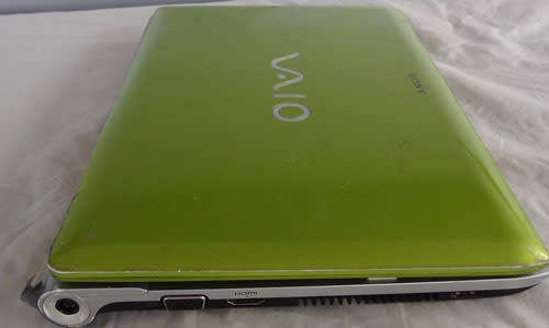 SONY VAIO Y SERIES VPCYB35AG, 320GB HD, 4GB RAM, AMD RADEON GRAPHICS, 13.3INCH , WIN 10 HOME, ETC