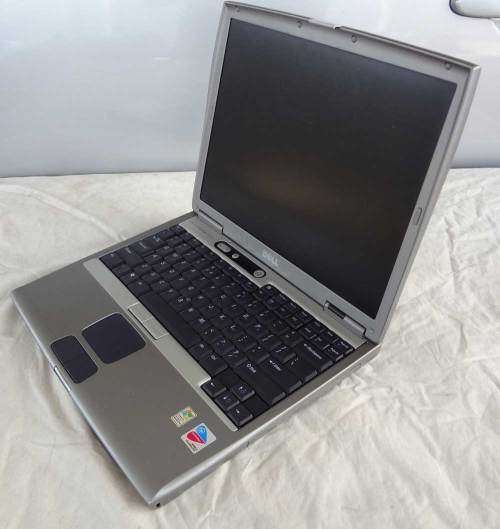 [BARGAIN] DELL D600, 14.1INCH, 60GB HD, 512MB RAM, WIN XP, BLUETOOTH, WIFI, ETC