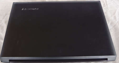 Lenovo B575e, AMD-E300 APU, 320GB HD, 4GB RAM,15.6``, WIFI, CAM, WIN 10 Home, ETC