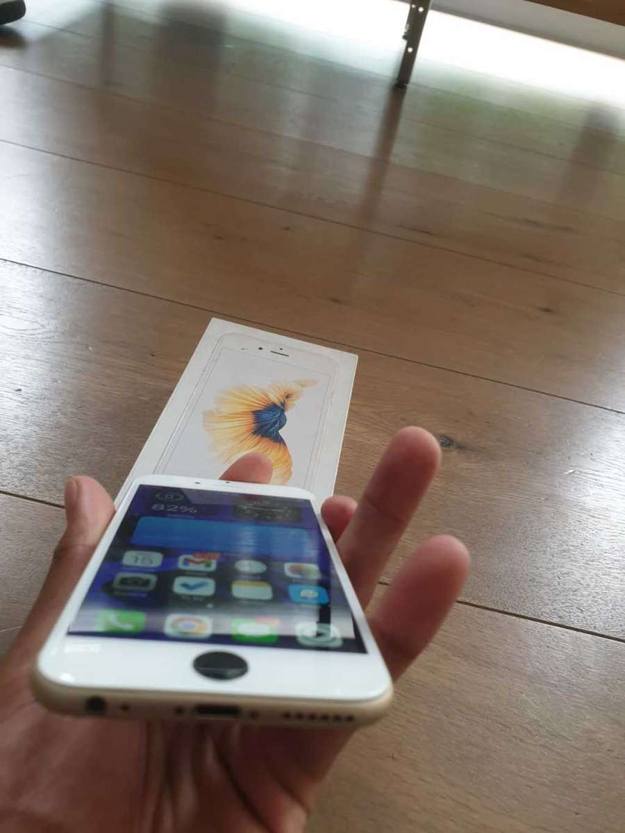 iPhone 6s 128gb (With Box) **READ DESCRIPTION**