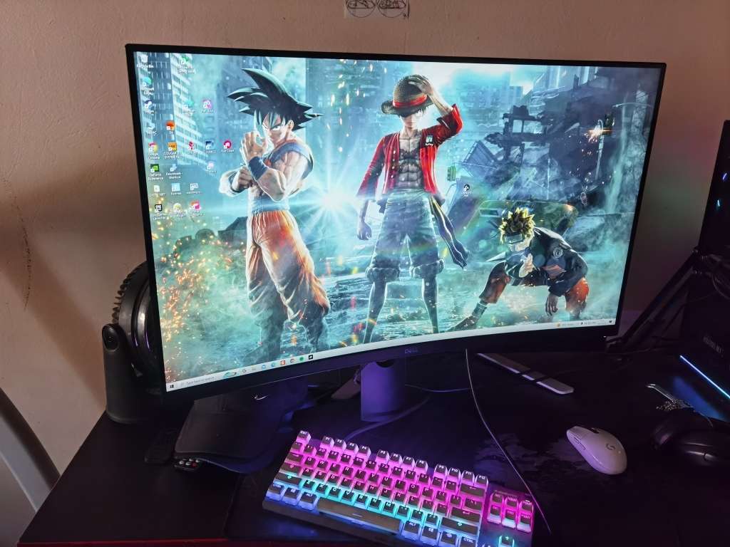 Dell 32" 2560 x 1440  165Hz curved gaming monitor