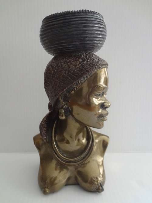 JAMES TANDI SCULPTURE