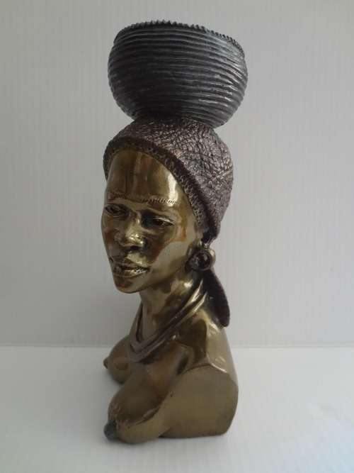 JAMES TANDI SCULPTURE