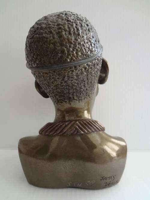 JAMES TANDI SCULPTURE