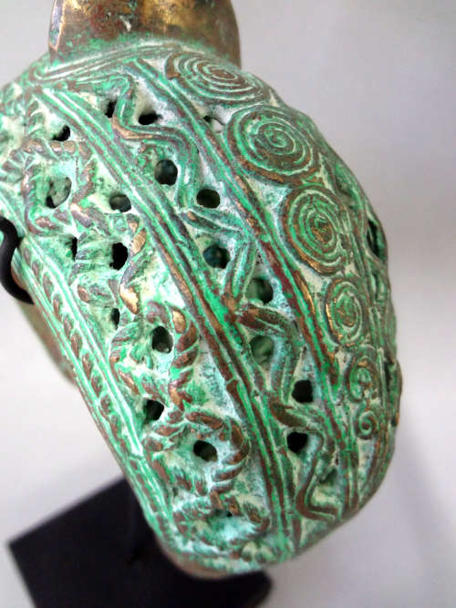 benin bronze amulet