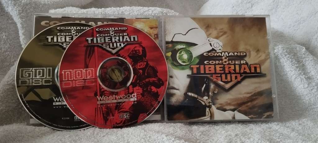 PC Command & Conquer Tiberion Sun