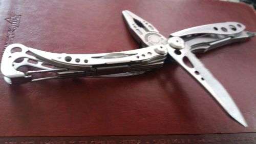 leatherman skeletool