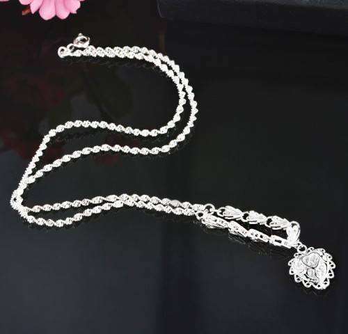 STUNNING 925 STAMPED HOLLOW HEART NECKLACE