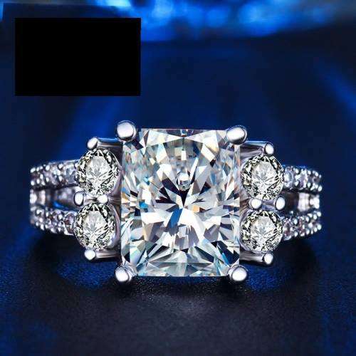 Stunning & Breathtaking!Princess Cut 4.48CT Sim.Diamond with Extraordinary Design. SIZE8 925 Stamped