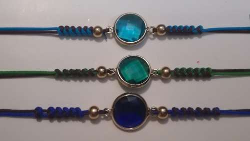 Decorative Multicolour Stone Thread Bracelet