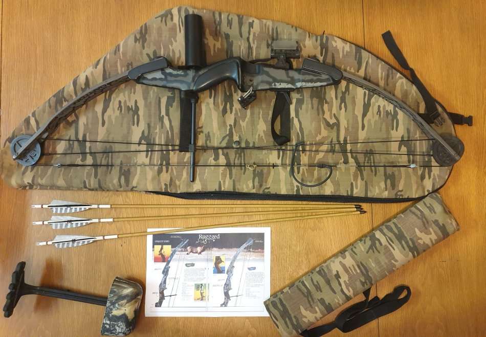 Darton USA Fury Archery Compound Bow (50 - 70 LBS)