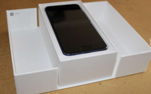 Huawei P10 64GB Dazzling Blue - Free Courier Delivery!