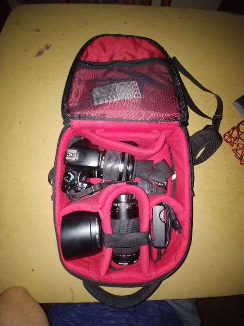 Canon 1000D DSLR Bundle - Free Courier Delivery!