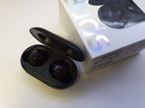 Samsung Galaxy Buds and S10 Ogden Case- Free Courier Delivery!