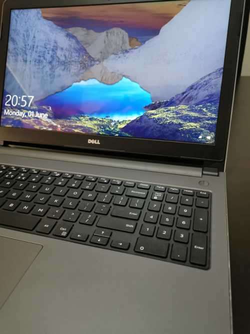 Dell Inspiron 15 i7 8GB Ram 1TB HDD