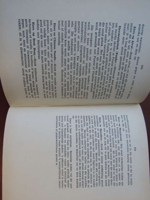 `KOS VIR DIE KENNER` DEUR C. LOUIS LEIPOLDT! 1933 EDITION.