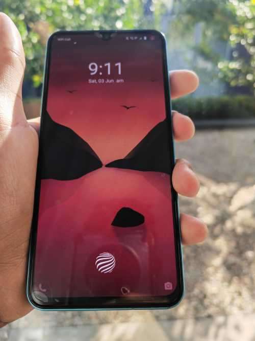 Vivo V25 Smartphone (256gb Storage, 16gb RAM, OIS camera, Color Changing back!!!)