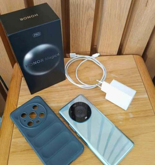 HONOR MAGIC 4 PRO SMARTPHONE -SNAPDRAGON 8 GEN 1 256GB STORAGE-