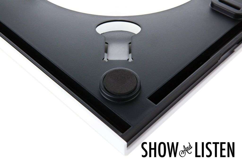 SHOW & LISTEN ALBUM COVER INTERCHANGEABLE DISPLAY FRAME - BLACK (31.75 x 31.75cm) ONE FRAME ONLY