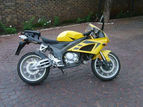 Crusty 200cc Road bike