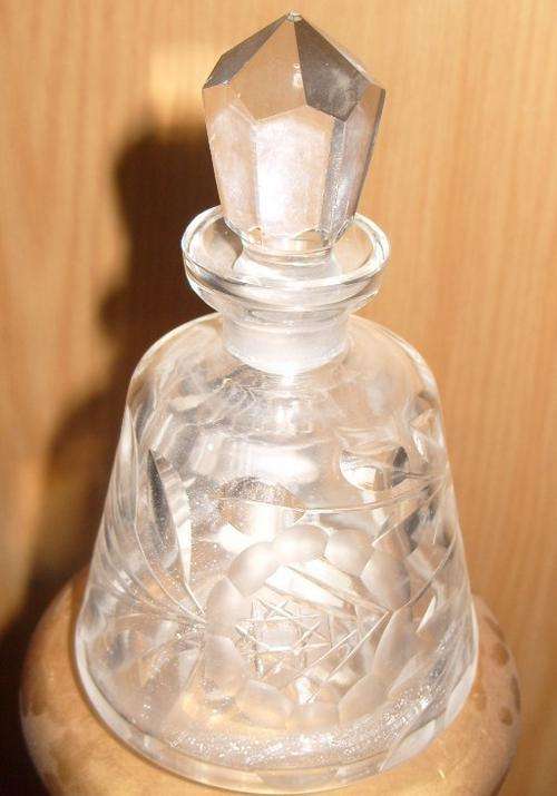 ROSE CUT Crystal Perfume / scent Bottle with Stopper