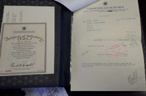 Complete - THE COMMONWEALTH COLLECTION - album for sale - plus 2010 Stanley Gibbons Catalog