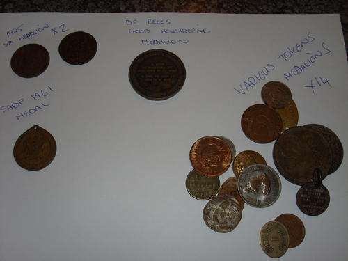 ESTATE LOT OF 19 MEDALLIONS AND TOKENS