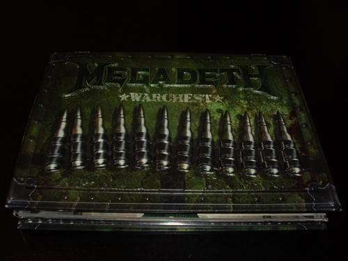 MEGADETH--WARCHEST BOX SET--(4 X CD'S --1 X DVD )