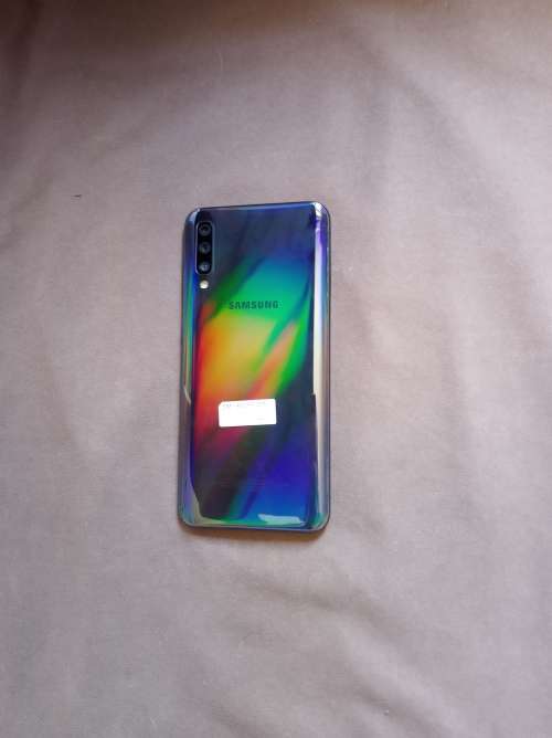 Samsung Galaxy A50 Dual Sim - Screen Cracked, Please read