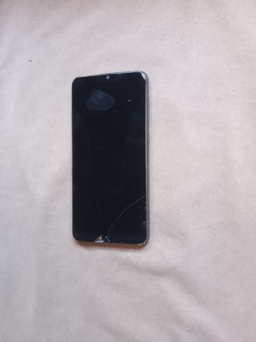 Samsung Galaxy A50 Dual Sim - Screen Cracked, Please read