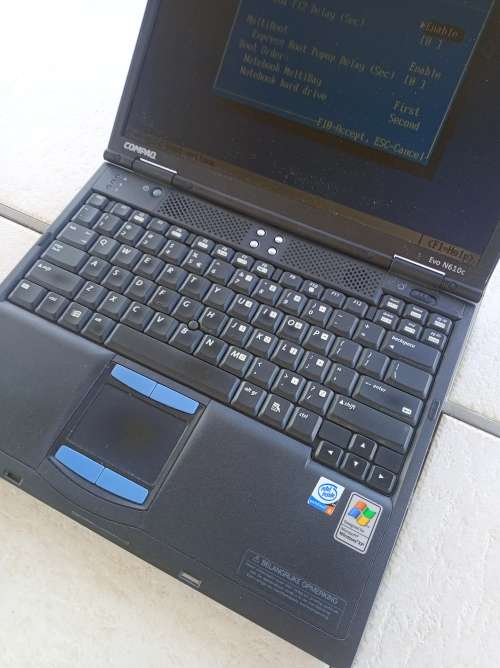 HP Compaq Evo Laptop N610c with Original HP Power Supply
