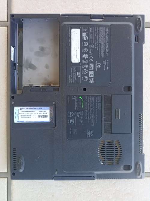 HP Compaq Evo Laptop N610c with Original HP Power Supply