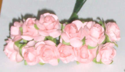 Light pink Paper Roses 15mm (12pcs)