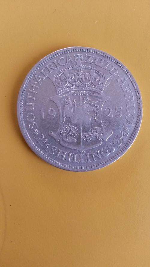 1925 SA Half Crown. A very rare date. CV= R1 000 in F and R75 000 in UNC