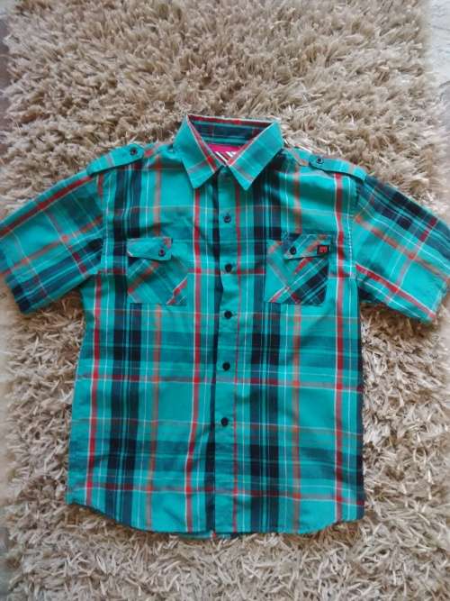 VERY NICE SHIRT  11/12 YEARS