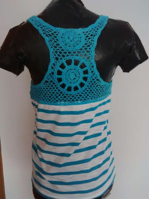 SALE !!!!!      NICE CROCHET RACERBACK SIZE 10