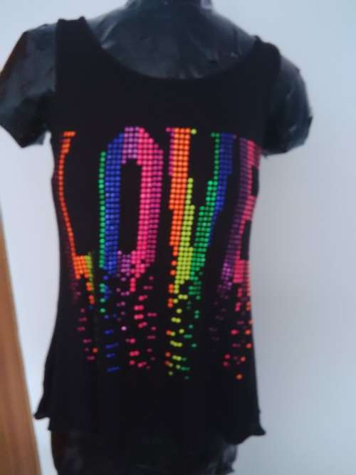 BLING LOVE TOP SIZE 10/ 12