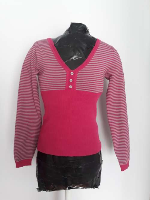 KNITWEAR TOP SIZE MED10