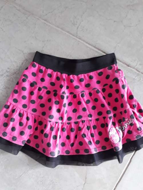 MINNIE MOUSE SKIRT SIZE 8-9 YEARS